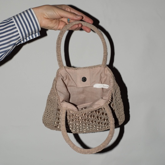 Vintage purse w/ woven satin ribbon - Picture 2 of 3